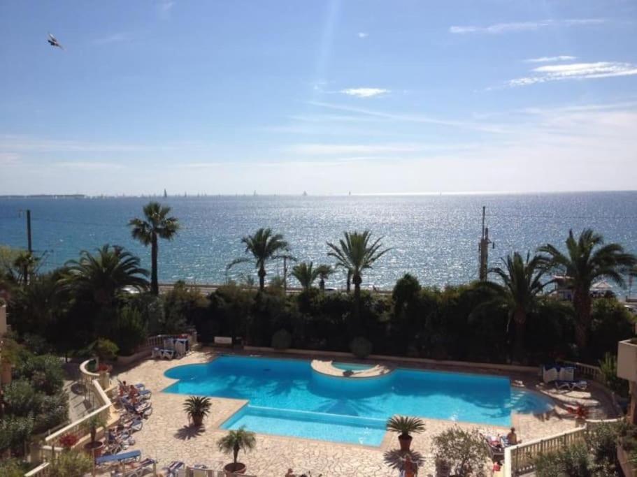 Bord De Mer, Terrasse, Tout A Pieds Cannes Exteriér fotografie
